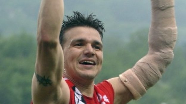 Бадема ще играе в ЦСКА срещу 8 хиляди евро