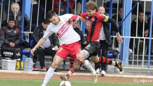 ЦСКА и Локо София си врътнаха безлично 0:0 за Купата