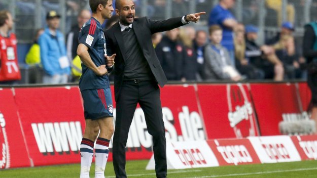 Свързват Томас Мюлер с Арсенал и Ливърпул