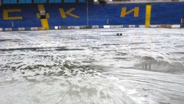 Студ и сняг на Левски - ЦСКА