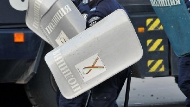 120 полицаи ще охраняват Литекс - Левски