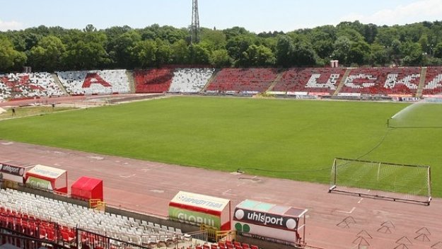 Лицензът на "Армията" отново е под въпрос