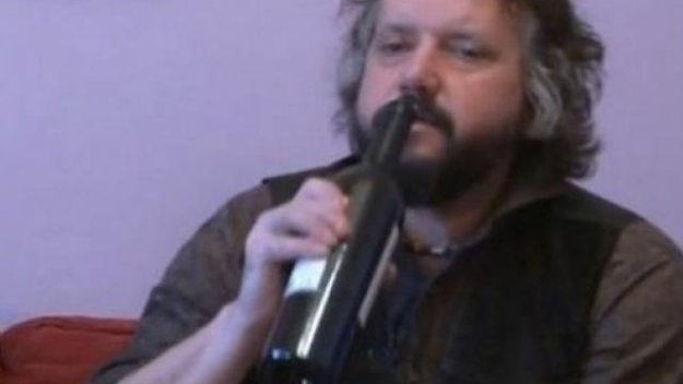 И любител на чашката поиска милионите на Гришо + ВИДЕО