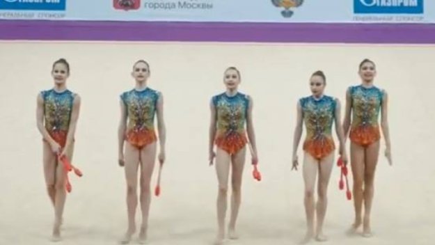 Българският ансамбъл за девойки с бронз от Москва