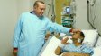 Президентът на Турция Ердоган на крака при Наим Сюлейманоглу + СНИМКИ