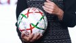 "Топка от небето"? ФИФА отрича за контакт с кабелите преди гола на Белингам