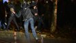 Футболни фенове са хвърляли павета по полицаи + ВИДЕО