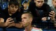 Мръсна игра: Байерн пробвал да провали трансфера на Олмо в Лайпциг