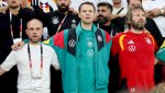 Нойер отново ги почна с Германия