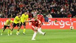 "Златната топка" Хари Кейн провали Байерн срещу Дортмунд