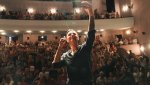 Бербатов го направи и на театралната сцена