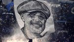 Дъно! Крадци обраха майката на покойния Синиша Михайлович