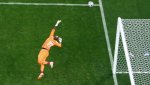 Райс Мболи стана играч на мача в сблъсъка срещу Германия