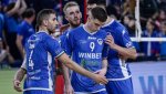 Трима от лидерите на Левски остават в клуба