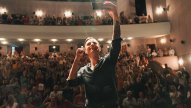 Бербатов го направи и на театралната сцена