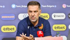 Официално: Кръстаич бе уволнен от БФС + ВИДЕО