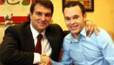 Барса оцени Иниеста на 150 милиона евро