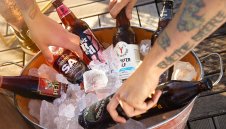 За любителите на футбола и бирата: Lidl пуска над 15 вида craft beer