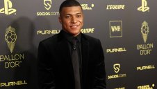 Пасва на Реал Мадрид: Мбапе проби и в модата