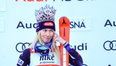 Ужас! Звездата Шифрин с тежко падане, откара я хеликоптер