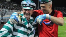 Култов фен ушил костюма на Никола Спасов