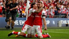 Oт Арсенал към Барса: Долу ръцете от Бейерин! Не се продава!