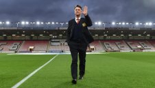 Ван Гаал се бута в Арсенал: Не мога да им откажа