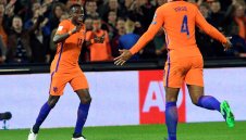 Промес герой за Холандия срещу Мароко