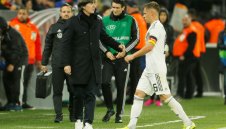 Йоги прави поне две промени, болните в Маншафта оздравяха