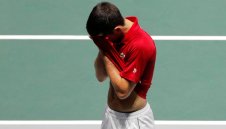 Голяма мъка за Джокович, Русия елиминира Сърбия и е на полуфинал за Купа "Дейвис"