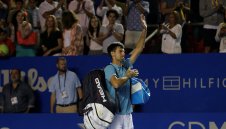 Луд австралиец съсече Ноле в Мексико