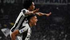 Реал дава Хамес и пари за Дибала