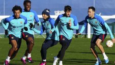 Ас отряза Барса за нов договор