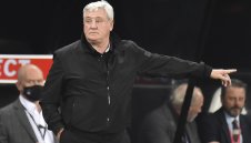 Стив Брус е пред завръщане във футбола