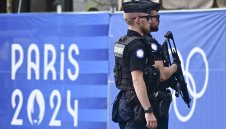 Френската полиция разследва атака на киберпрестъпници