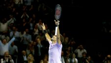 Голямо шоу! Федерер надви Мъри в мача на поличките + ВИДЕО