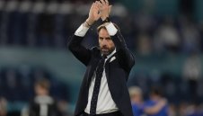 Саутгейт с постижения за историята