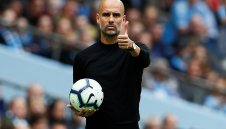 Манчестър Сити впери поглед в двама младоци от Лион