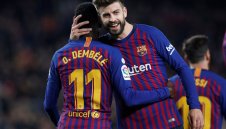 Пике се глези с покупка на футболен клуб