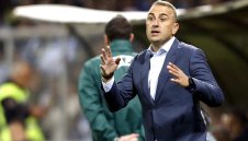 Ще има ли събличане? Босна и Херцеговина взе решение за Петев 