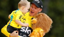 Спипаният с допинг Фруум ще върти педалите на "Пътя към слънцето"