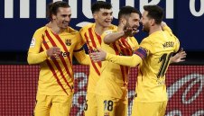 Барса матира коравия Осасуна по пътя към титлата