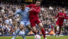 Ливърпул ще граби всички трофеи