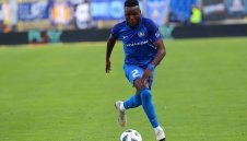 Левски взе решение за Луи Нганиони