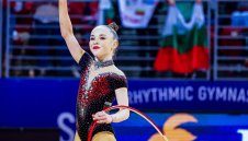 Стилияна Николова поведе в многобоя в София