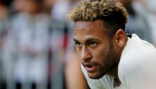 Неймар разкри любимата си позиция, забрани сравненията с Меси