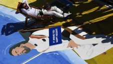 Алонсо бил като камикадзе