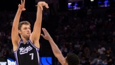 Неприятно. Везенков ще отсъства по-дълго от очакваното