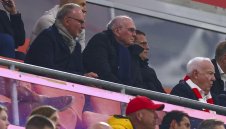 Байерн ще действа по-твърдо спрямо футболните агенти 