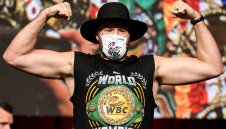 Фюри или Уайлдър? Кличко, Тайсън, Джошуа, Усик и още звезди прогнозираха големия мач